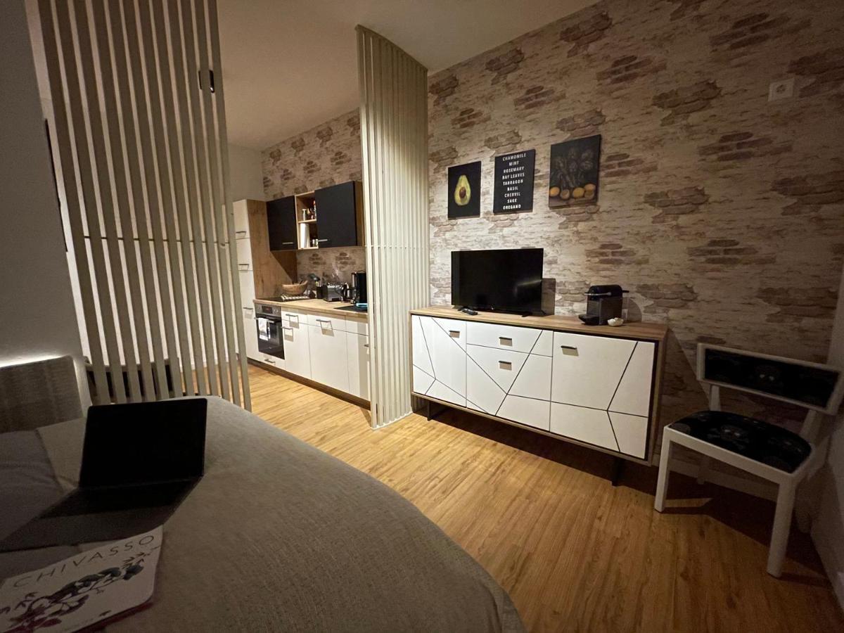 Stadtgefluester Dessau-Rosslau Extérieur photo